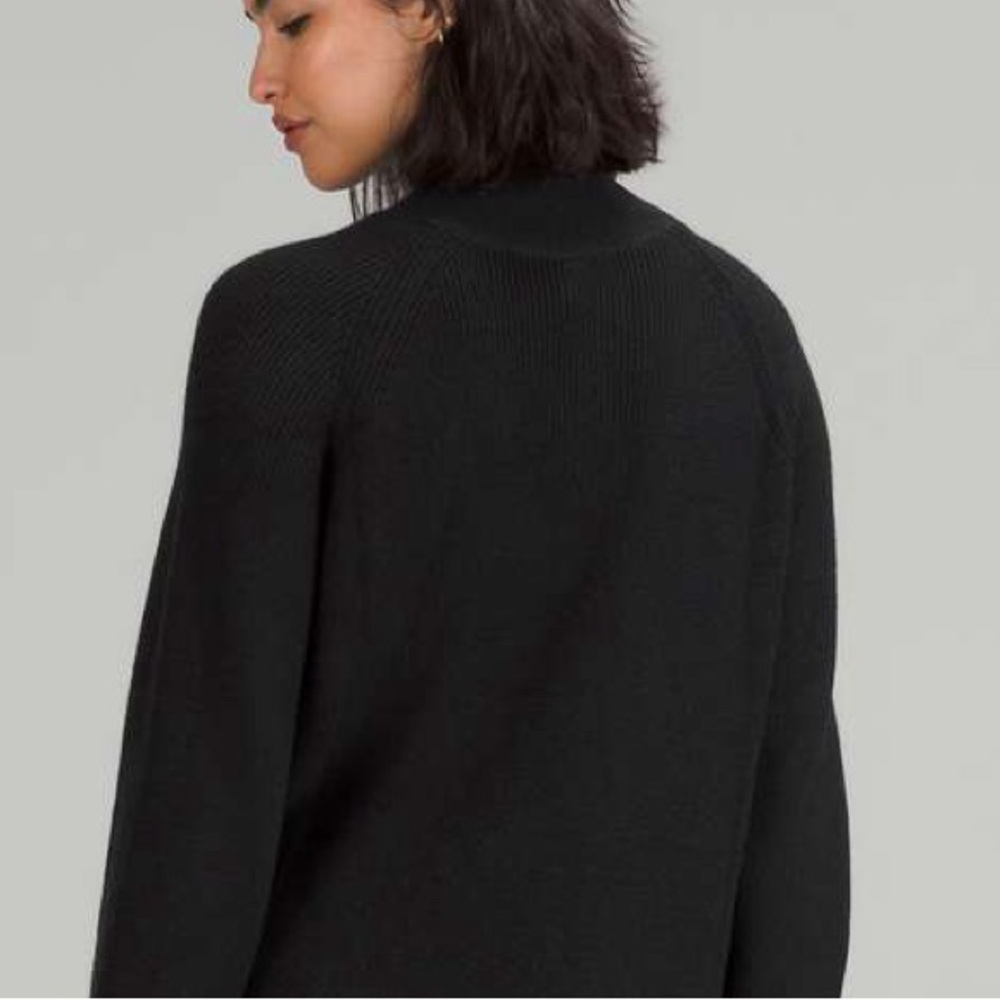 NWOT Lululemon Merino Wool-Blend Knit Dress
In Black size 6 - Picture 5 of 12